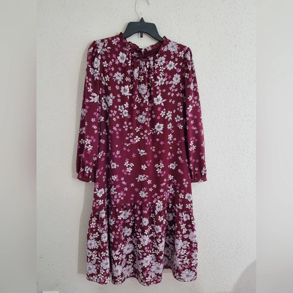 Maggy London Petite Dress Red Floral Printed Midi, Size (14P). - Picture 2 of 10